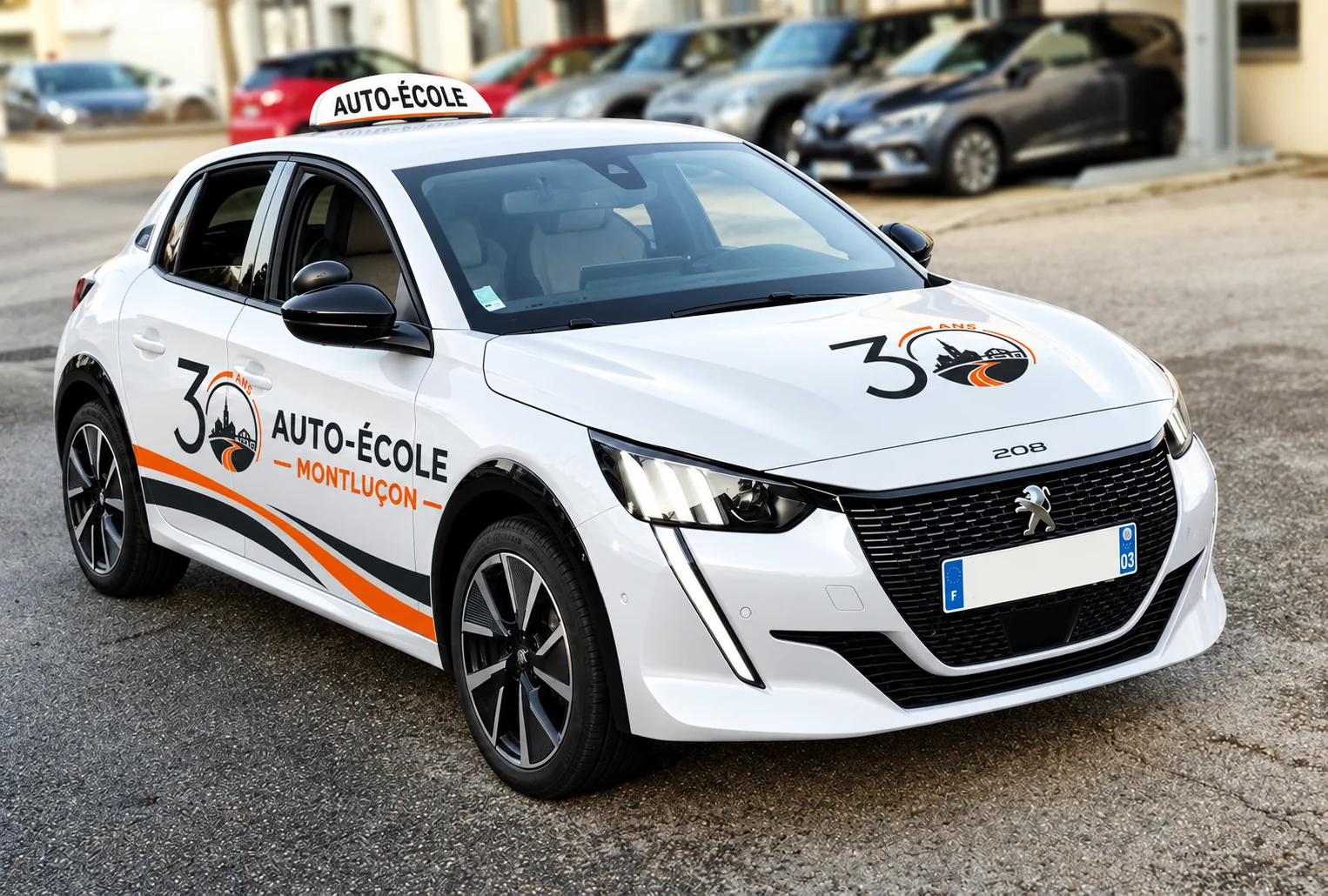 Peugeot 208 double commande aux couleurs des 30 ans de l'Auto-École 03 à Montluçon